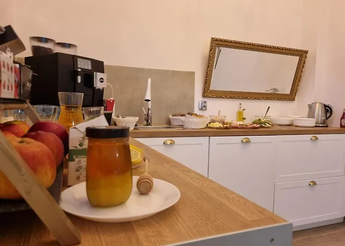 Snow Queen 3* 斯克拉斯卡波伦巴