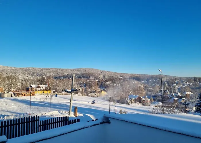 Snow Queen 招待所