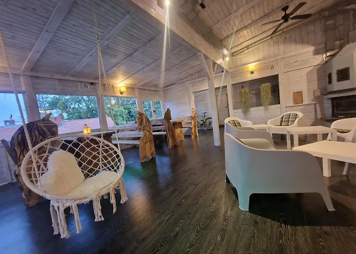 Snow Queen 招待所