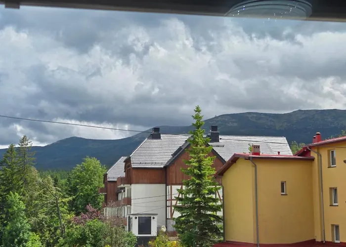 招待所 Snow Queen