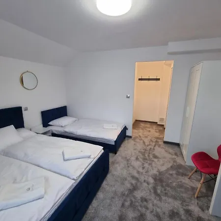 Snow Queen Гостевой дом 3*